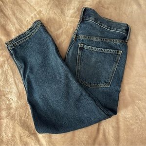 Old Navy Slouchy straight jeans size 6